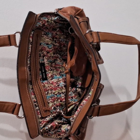 Nine West Bag with coinpurse and mirror - Picture 2 of 3